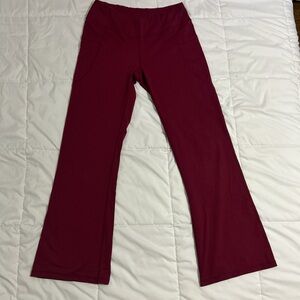 yoga pants